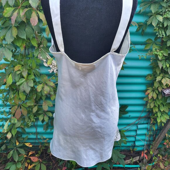 Vintage Lace-Trimmed Satin Slip Dress – Timeless Elegance - Picture 3 of 6